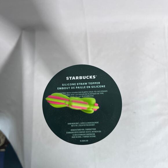 SOLD!! Starbucks 2023 24 oz Velvet Christmas Tumbler with Straw Bow Charm‎ - Picture 2 of 5